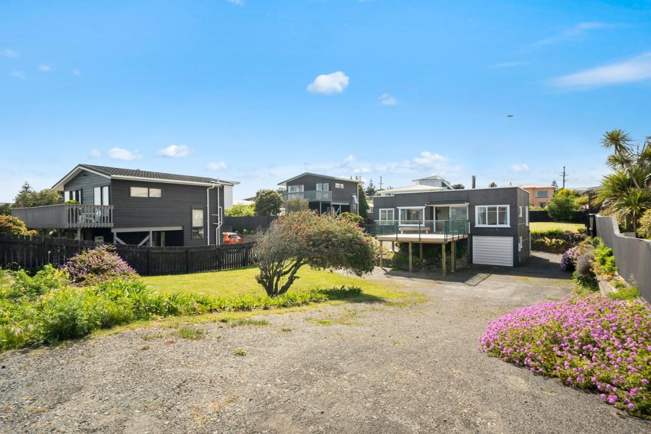 The Green Trout - Paraparaumu Beach Holiday Home Buitenkant foto